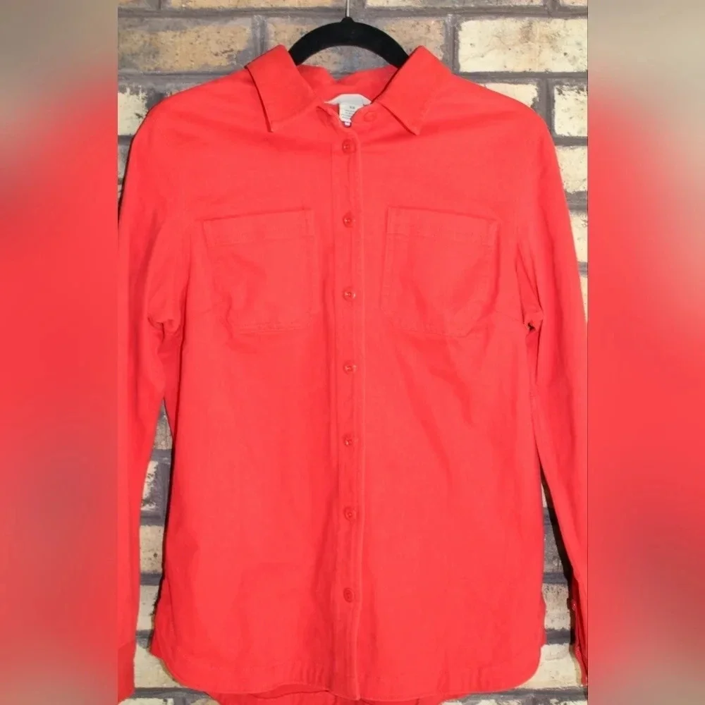 Duluth Trading Co. Women's red long sleeve button up shirt